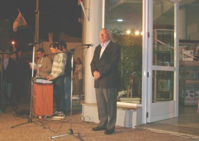 Manuel Alvo en la inauguración del nuevo local