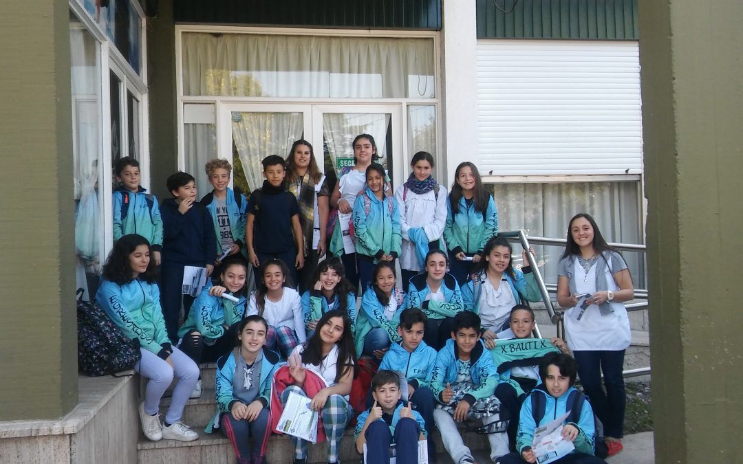 Visita de alumnos de la Escuela 2