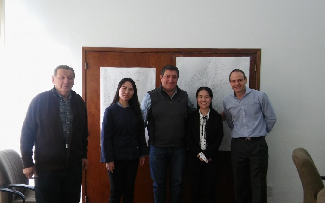 Profesionales de China visitaron la Cooperativa