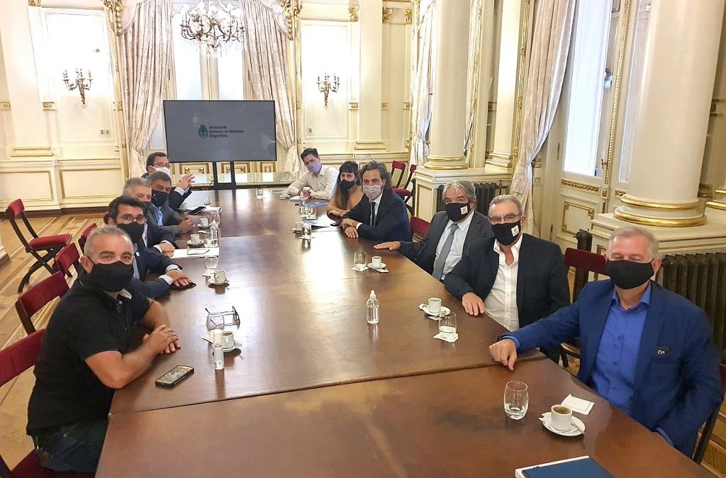 El Gobierno recibió a las cooperativas en Casa Rosada